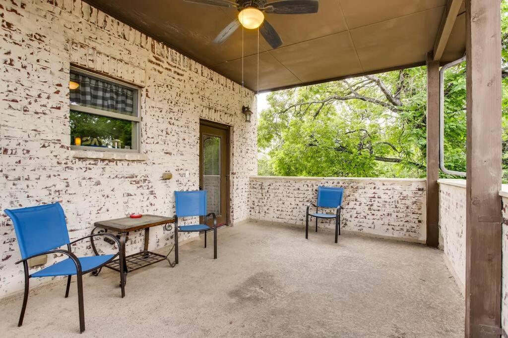 Vila Business Friendly 3 Story Duplex Mins To Bars And Shops Dallas Exteriér fotografie